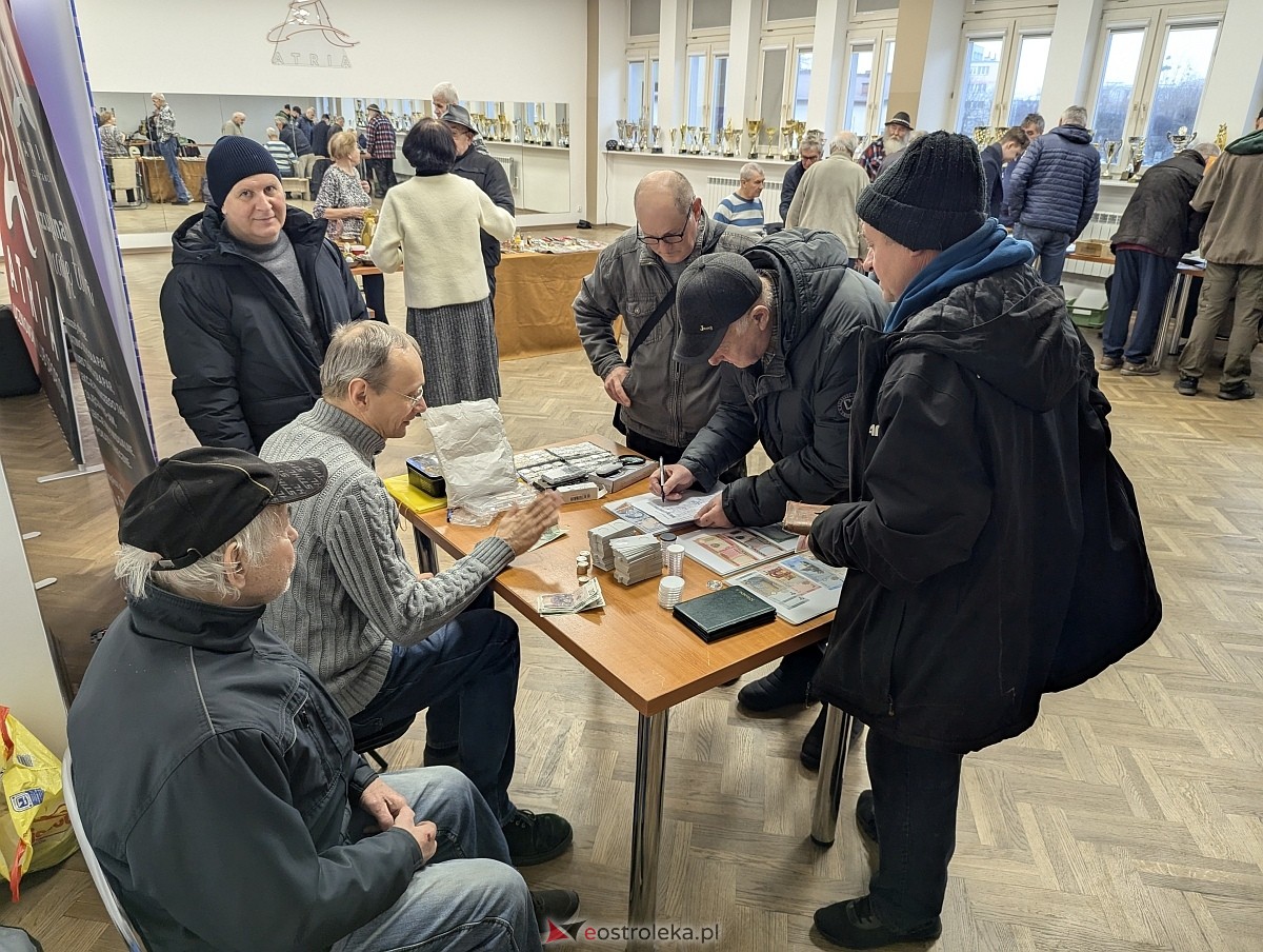 Giełda Kolekcjonerska w Klubie Lokator [07.12.2025] - zdjęcie #68 - eOstroleka.pl