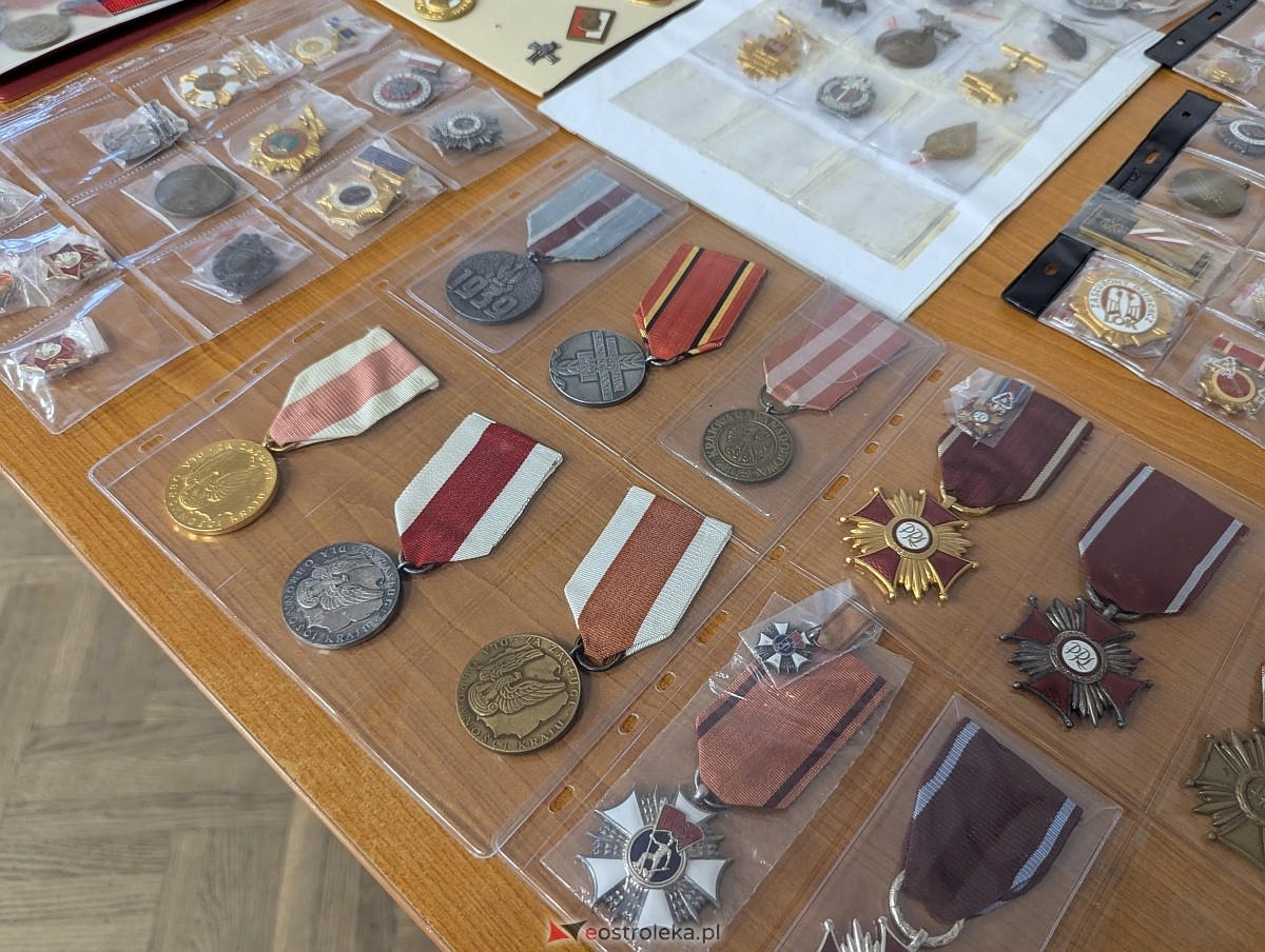 Giełda Kolekcjonerska w Klubie Lokator [07.12.2025] - zdjęcie #65 - eOstroleka.pl