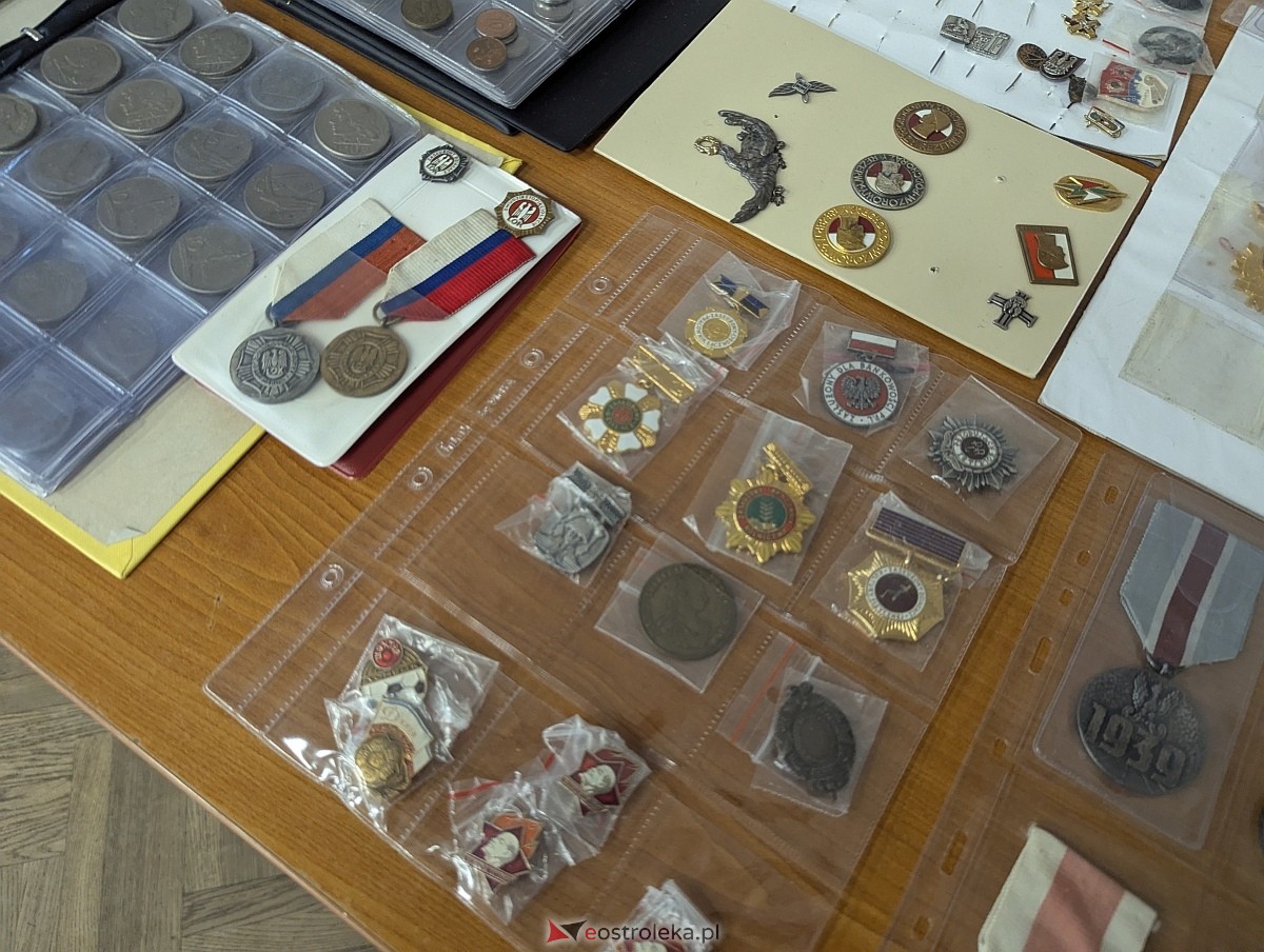 Giełda Kolekcjonerska w Klubie Lokator [07.12.2025] - zdjęcie #62 - eOstroleka.pl