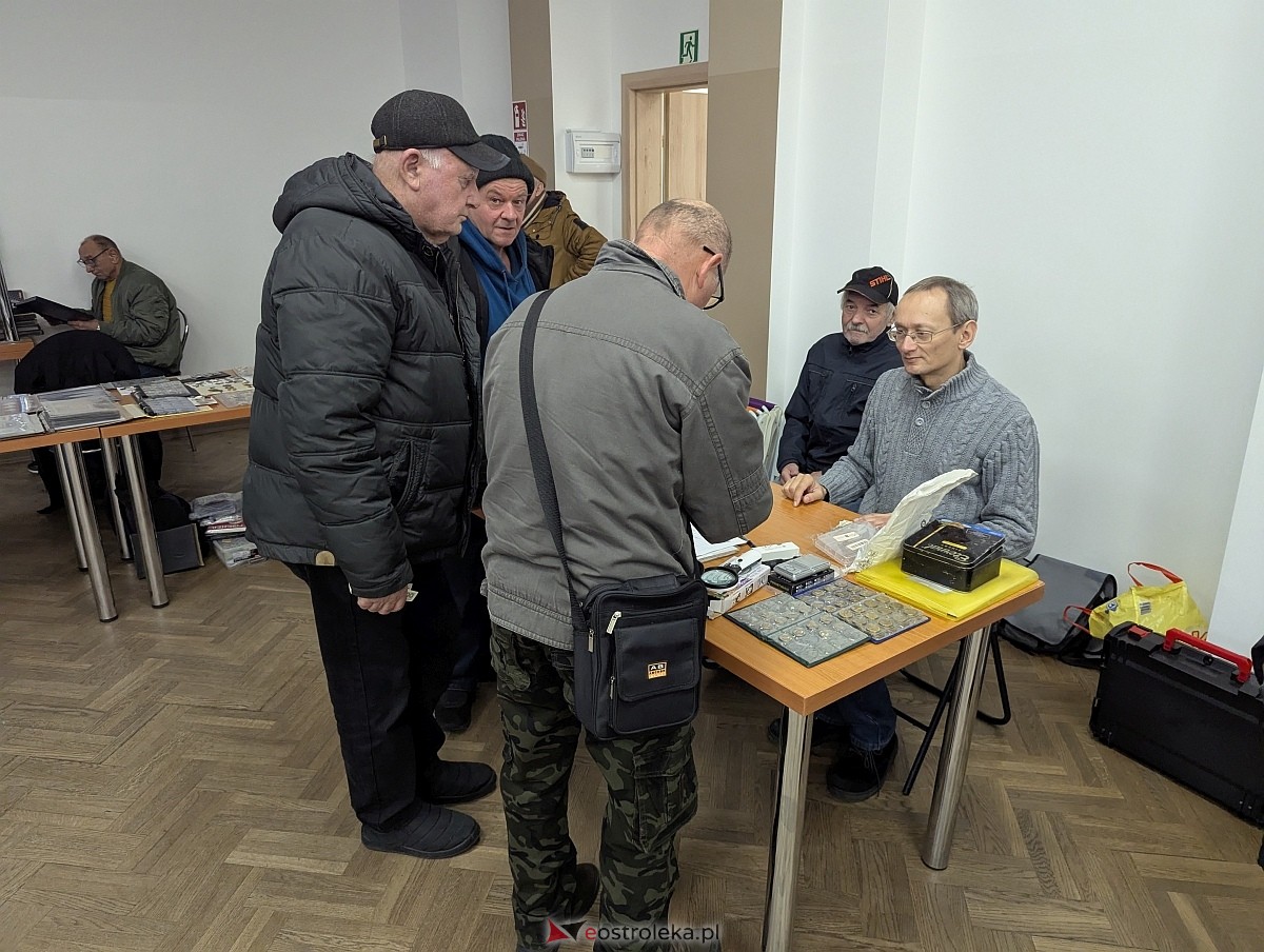 Giełda Kolekcjonerska w Klubie Lokator [07.12.2025] - zdjęcie #57 - eOstroleka.pl