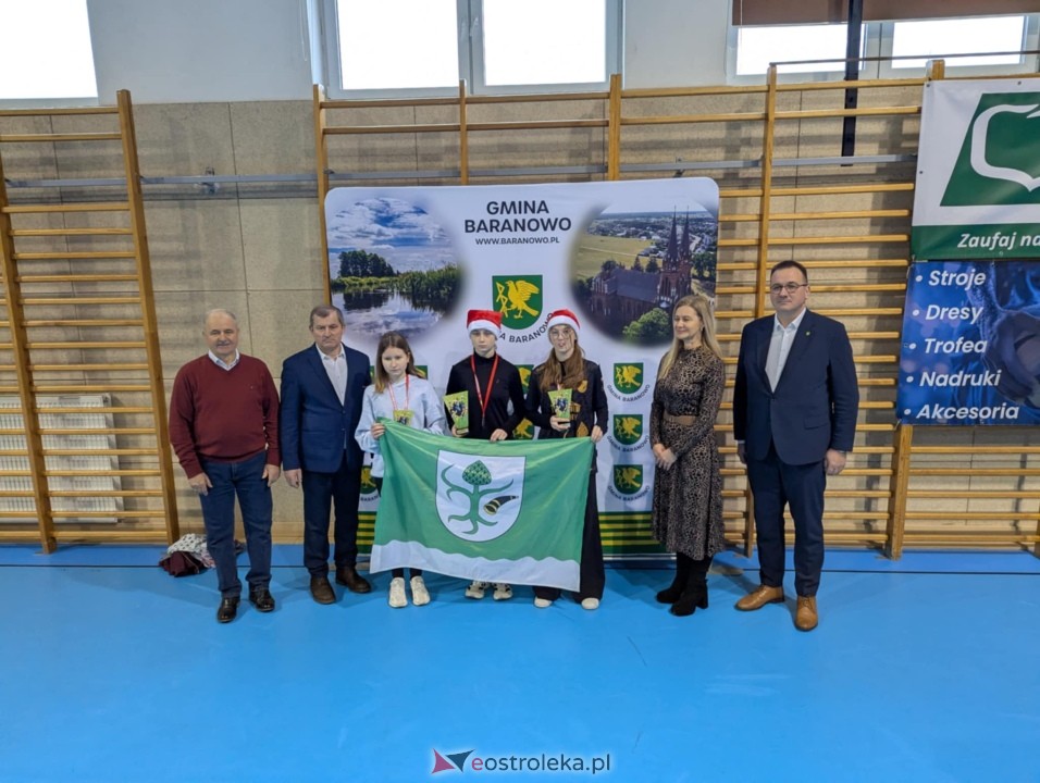 Bieg mikołajkowy w Baranowie [7.12.2025] - zdjęcie #35 - eOstroleka.pl