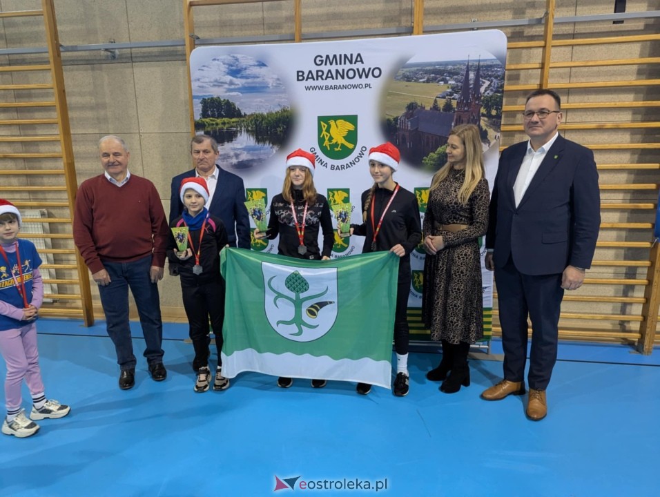 Bieg mikołajkowy w Baranowie [7.12.2025] - zdjęcie #31 - eOstroleka.pl