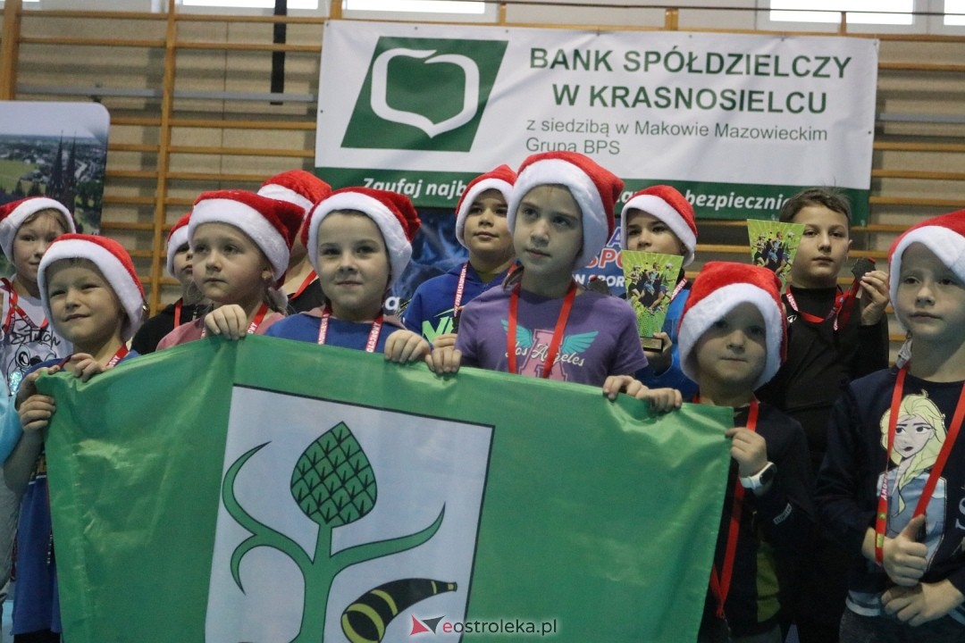 Bieg mikołajkowy w Baranowie [7.12.2025] - zdjęcie #24 - eOstroleka.pl