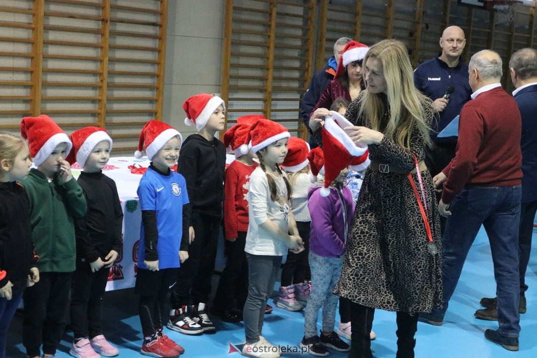 Bieg mikołajkowy w Baranowie [7.12.2025] - zdjęcie #19 - eOstroleka.pl