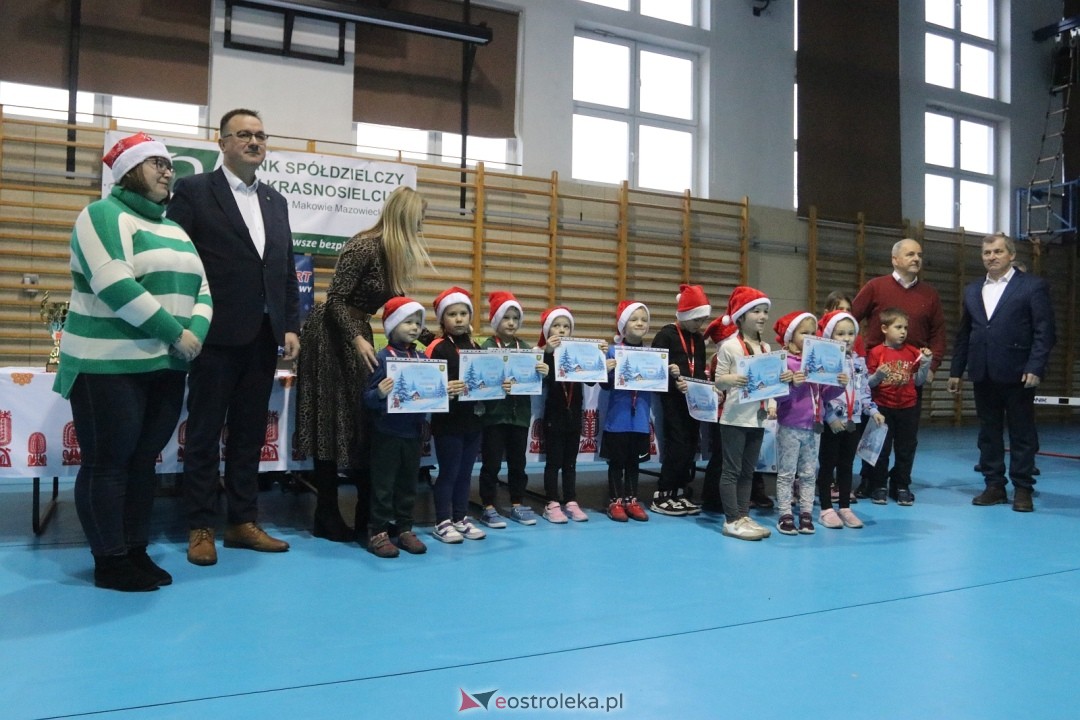 Bieg mikołajkowy w Baranowie [7.12.2025] - zdjęcie #12 - eOstroleka.pl