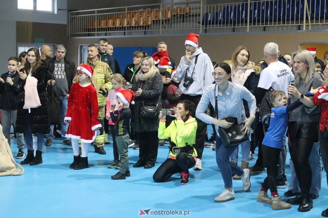 Bieg mikołajkowy w Baranowie [7.12.2025] - zdjęcie #5 - eOstroleka.pl