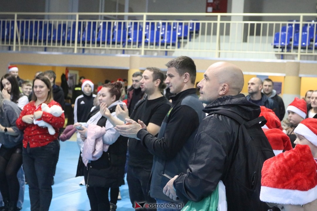 Bieg mikołajkowy w Baranowie [7.12.2025] - zdjęcie #3 - eOstroleka.pl