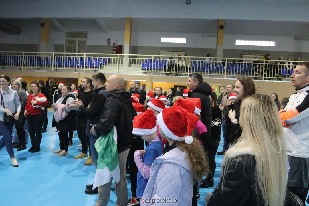 Bieg mikołajkowy w Baranowie [7.12.2025] - zdjęcie #2 - eOstroleka.pl