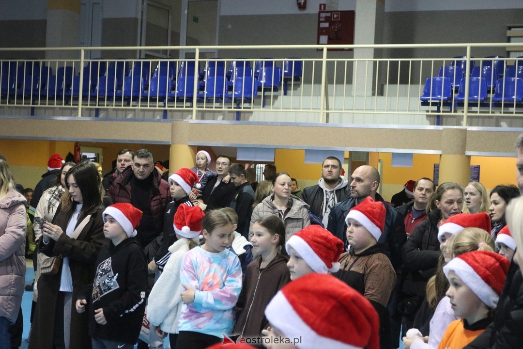 Bieg mikołajkowy w Baranowie [7.12.2025] - zdjęcie #56 - eOstroleka.pl