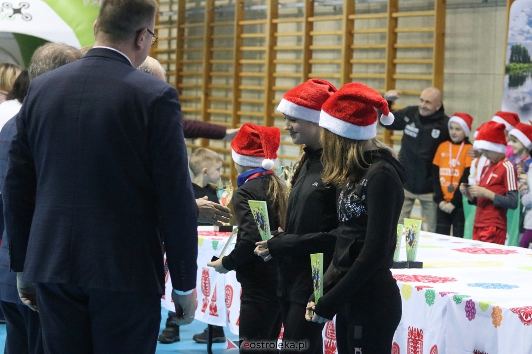 Bieg mikołajkowy w Baranowie [7.12.2025] - zdjęcie #38 - eOstroleka.pl