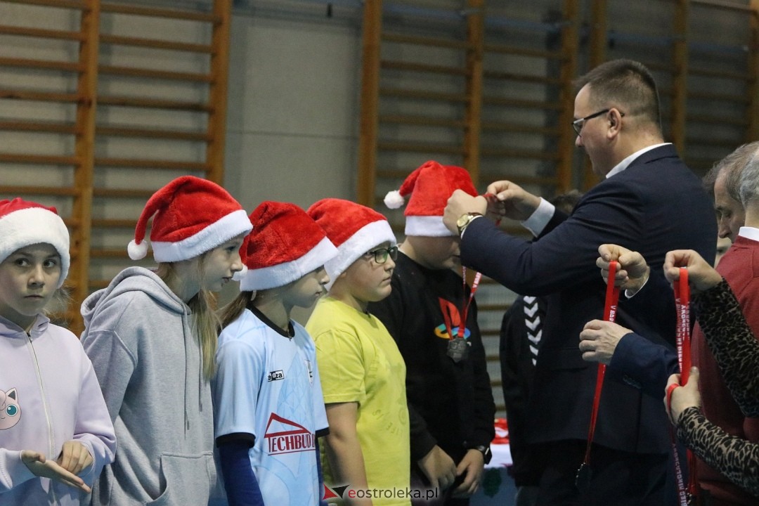 Bieg mikołajkowy w Baranowie [7.12.2025] - zdjęcie #93 - eOstroleka.pl