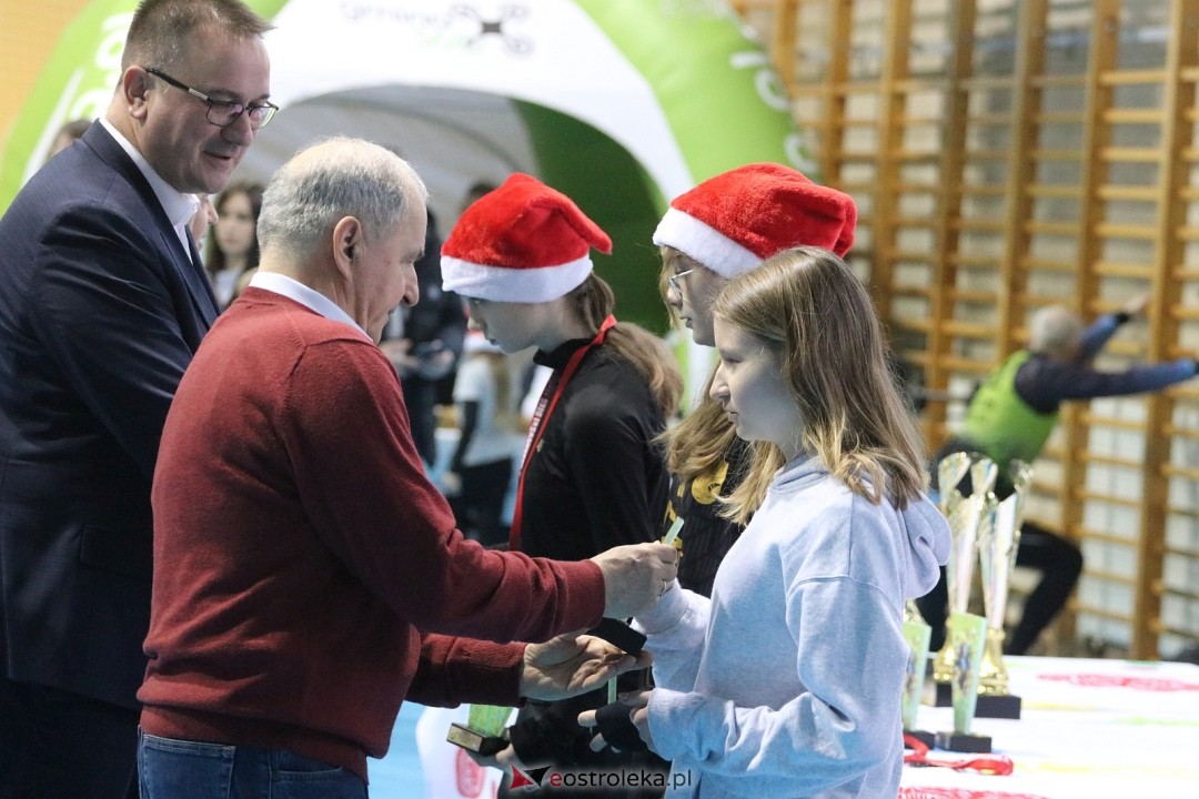 Bieg mikołajkowy w Baranowie [7.12.2025] - zdjęcie #84 - eOstroleka.pl