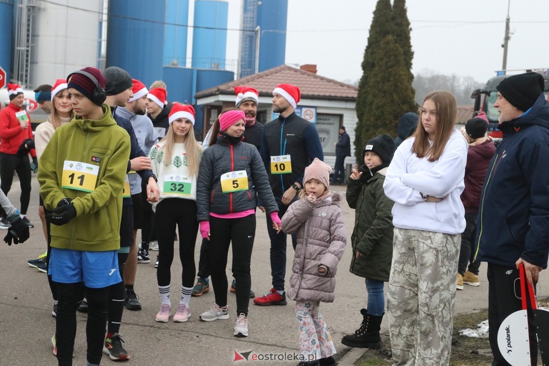 Bieg mikołajkowy w Baranowie [7.12.2025] - zdjęcie #130 - eOstroleka.pl