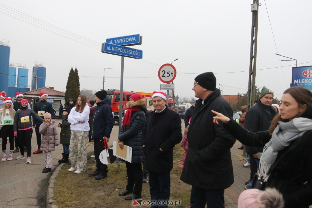 Bieg mikołajkowy w Baranowie [7.12.2025] - zdjęcie #129 - eOstroleka.pl