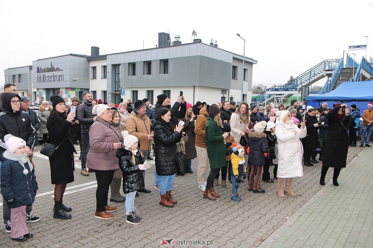 Wigilia na osiedlu Stacja [7.12.2025] - zdjęcie #47 - eOstroleka.pl