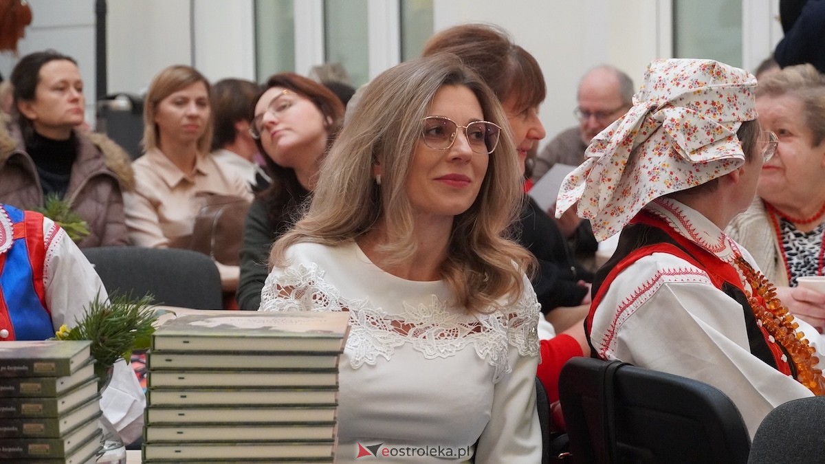 III Kurpiowski Jarmark bożonarodzeniowy - warsztaty [7.12.2025] - zdjęcie #62 - eOstroleka.pl