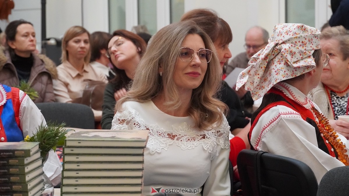 III Kurpiowski Jarmark bożonarodzeniowy - warsztaty [7.12.2025] - zdjęcie #61 - eOstroleka.pl