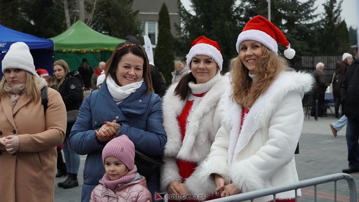 Jarmark Bożonarodzeniowy w Olszewie-Borkach [07.12.2025]  - zdjęcie #143 - eOstroleka.pl