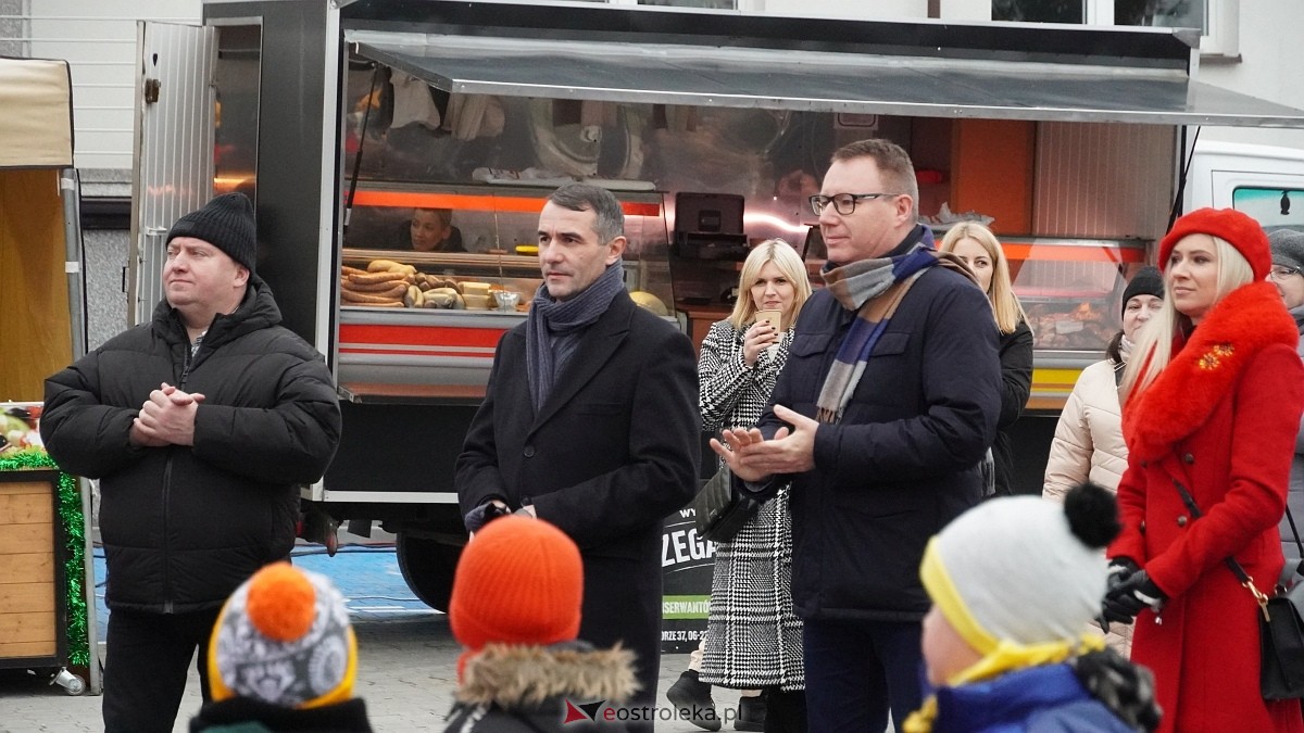 Jarmark Bożonarodzeniowy w Olszewie-Borkach [07.12.2025]  - zdjęcie #140 - eOstroleka.pl