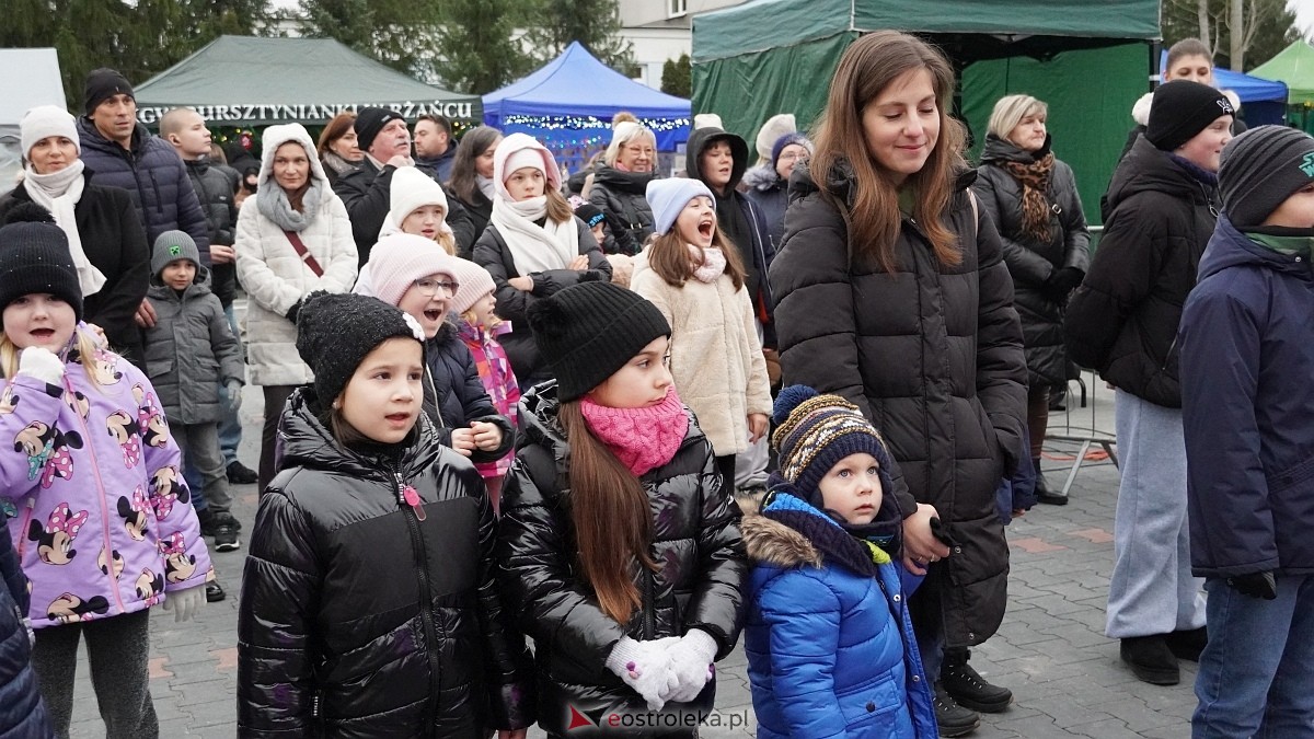 Jarmark Bożonarodzeniowy w Olszewie-Borkach [07.12.2025]  - zdjęcie #107 - eOstroleka.pl
