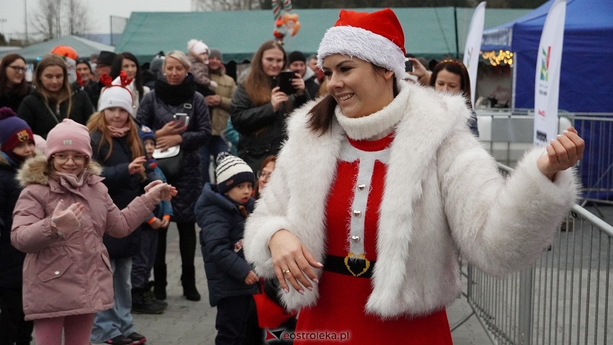Jarmark Bożonarodzeniowy w Olszewie-Borkach [07.12.2025]  - zdjęcie #102 - eOstroleka.pl