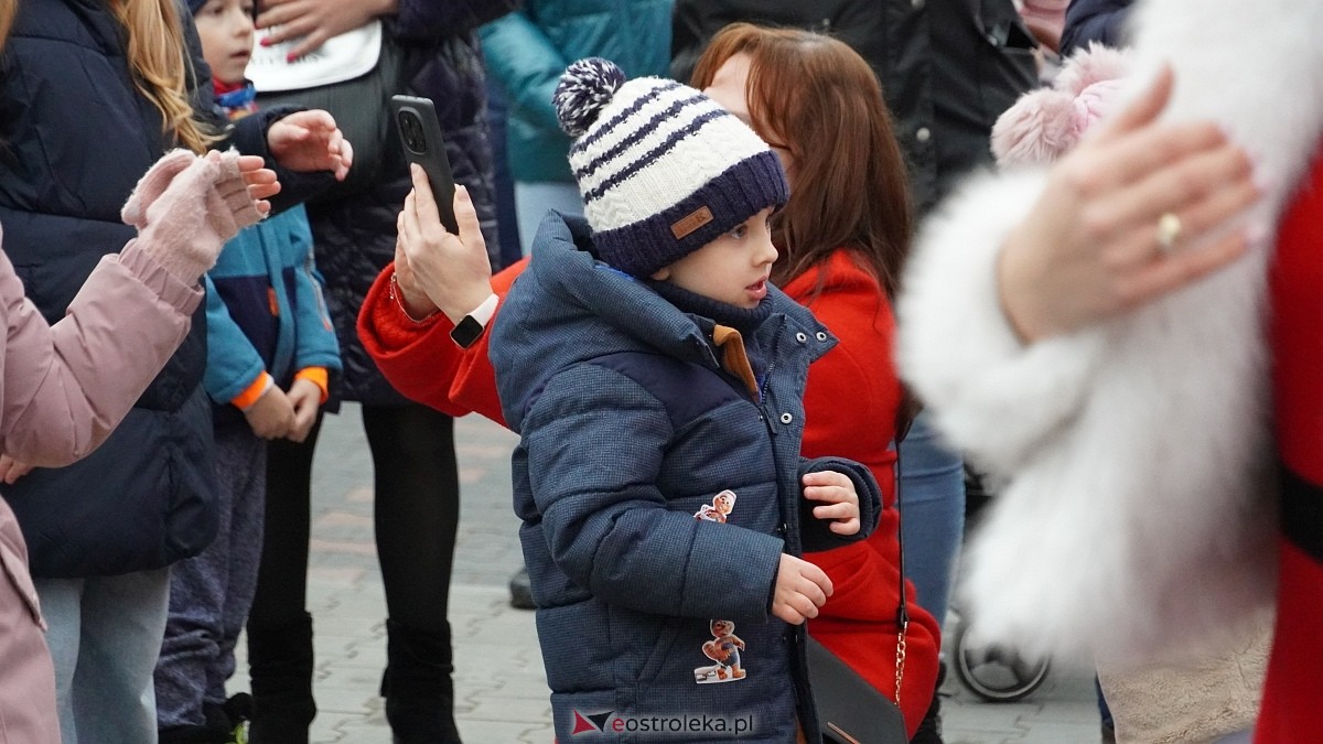 Jarmark Bożonarodzeniowy w Olszewie-Borkach [07.12.2025]  - zdjęcie #99 - eOstroleka.pl