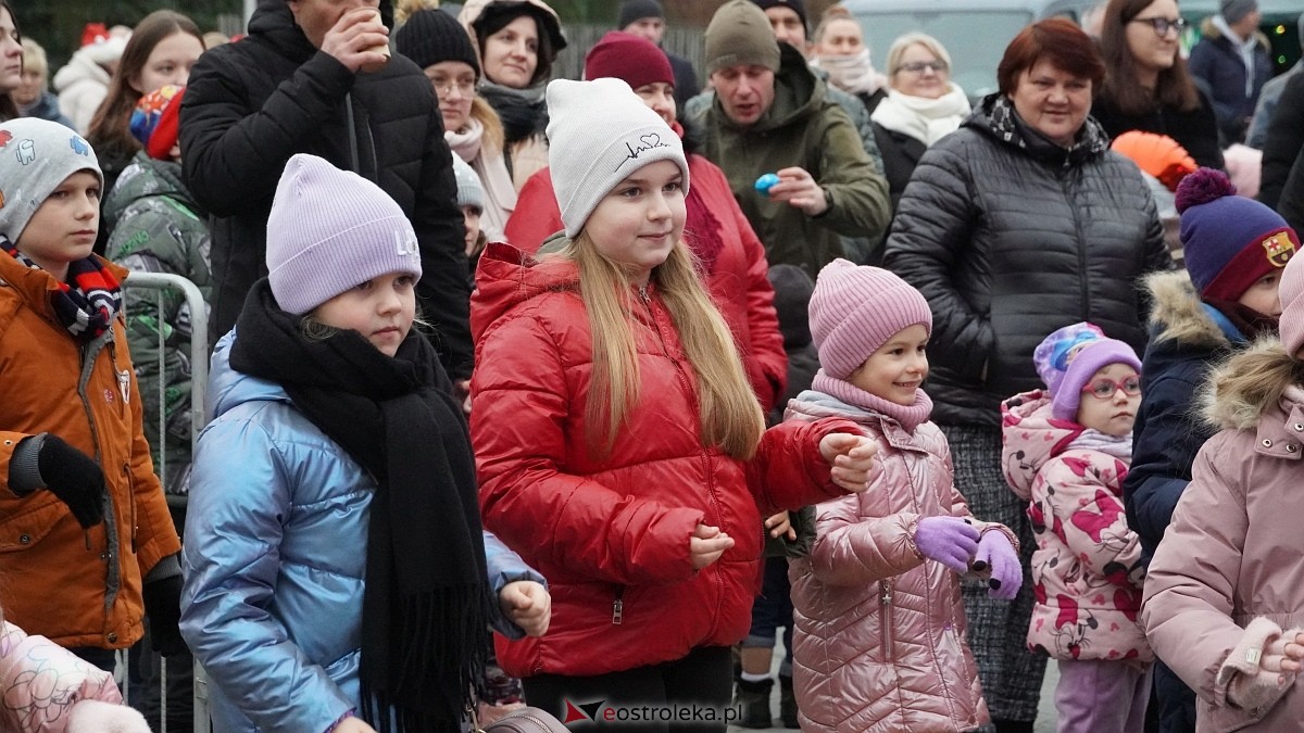 Jarmark Bożonarodzeniowy w Olszewie-Borkach [07.12.2025]  - zdjęcie #98 - eOstroleka.pl