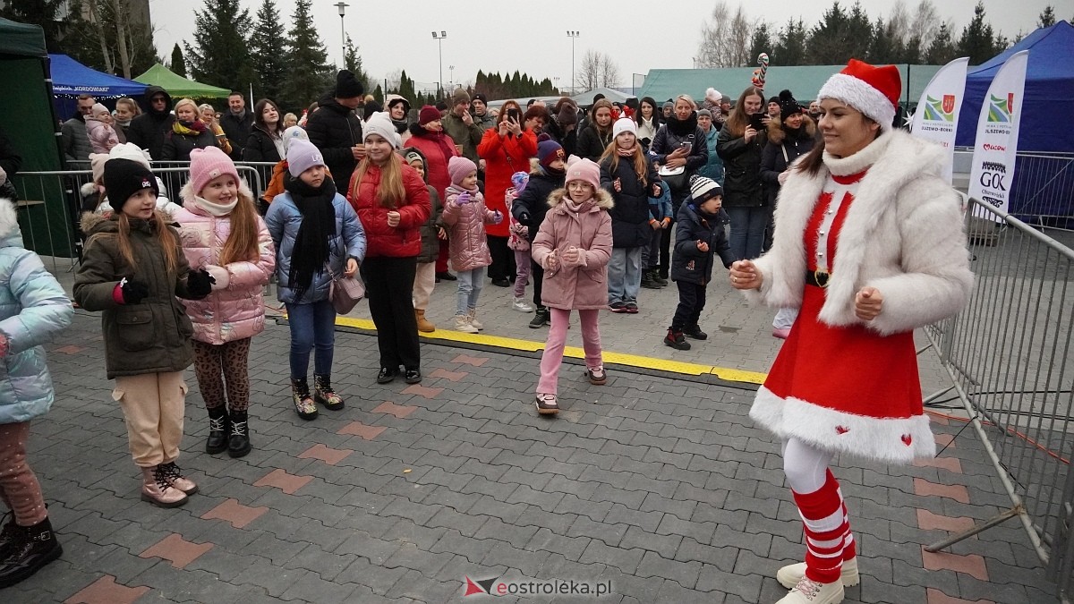 Jarmark Bożonarodzeniowy w Olszewie-Borkach [07.12.2025]  - zdjęcie #96 - eOstroleka.pl