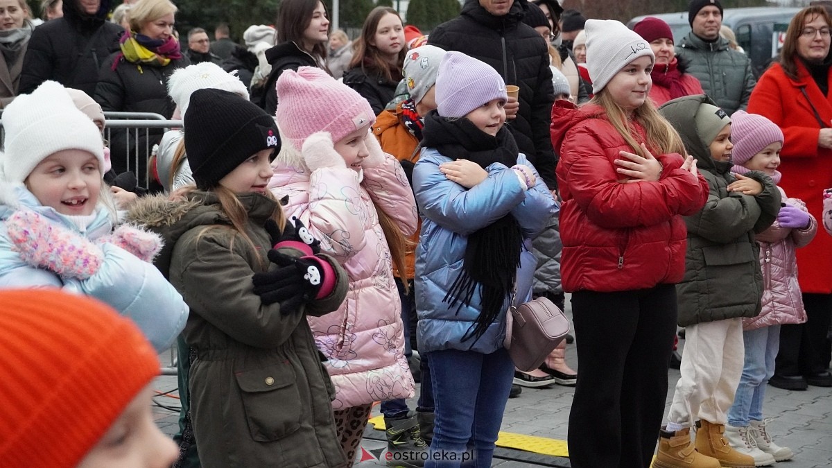 Jarmark Bożonarodzeniowy w Olszewie-Borkach [07.12.2025]  - zdjęcie #88 - eOstroleka.pl