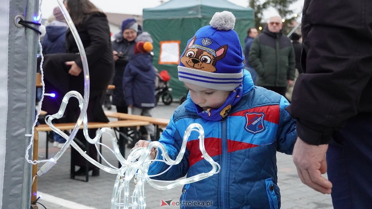 Jarmark Bożonarodzeniowy w Olszewie-Borkach [07.12.2025]  - zdjęcie #85 - eOstroleka.pl
