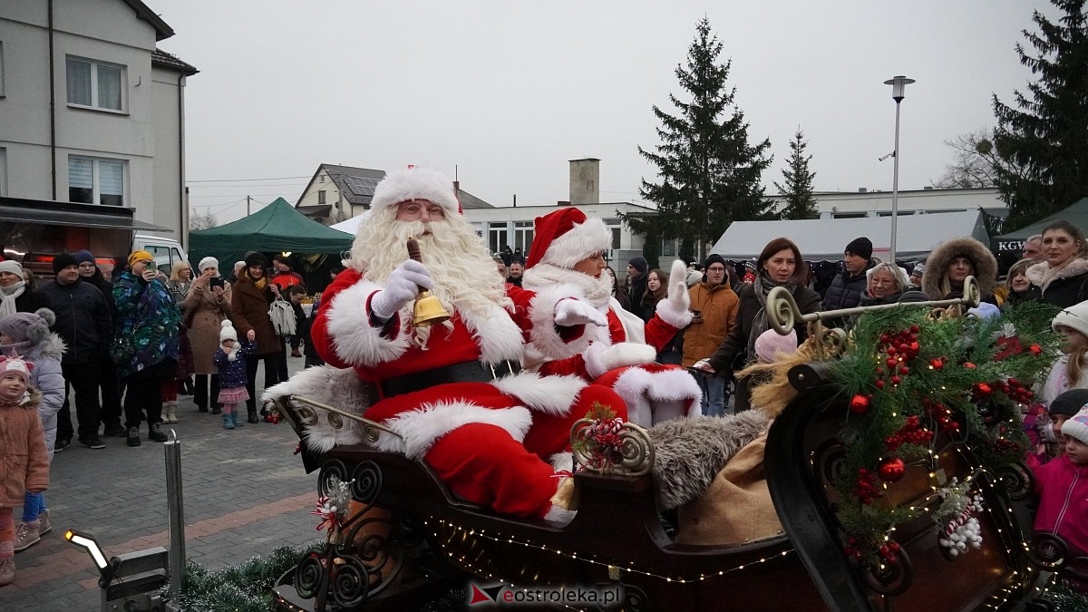 Jarmark Bożonarodzeniowy w Olszewie-Borkach [07.12.2025]  - zdjęcie #83 - eOstroleka.pl