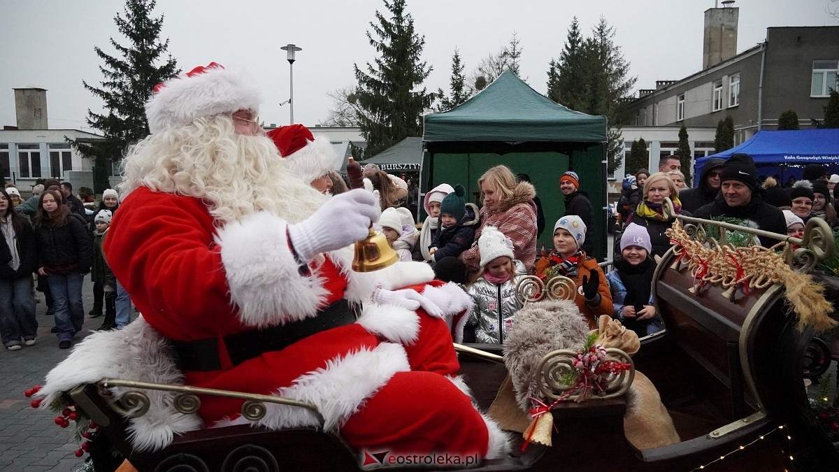 Jarmark Bożonarodzeniowy w Olszewie-Borkach [07.12.2025]  - zdjęcie #80 - eOstroleka.pl
