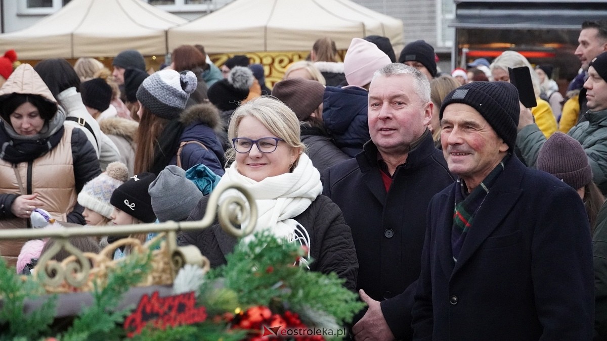 Jarmark Bożonarodzeniowy w Olszewie-Borkach [07.12.2025]  - zdjęcie #72 - eOstroleka.pl