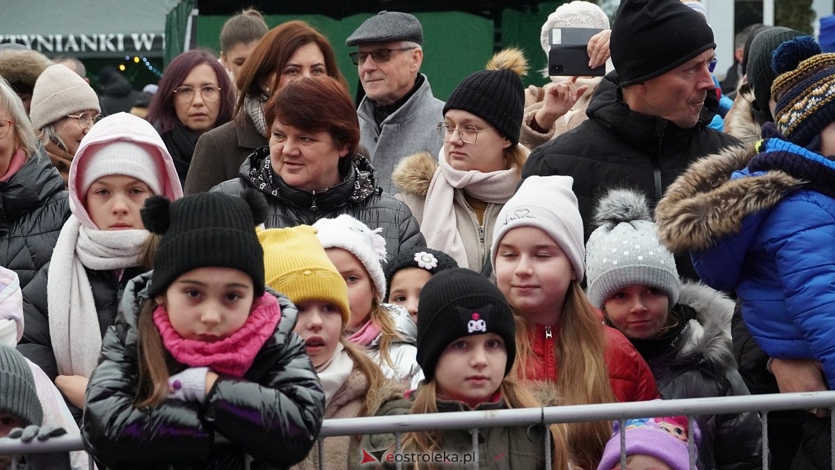 Jarmark Bożonarodzeniowy w Olszewie-Borkach [07.12.2025]  - zdjęcie #61 - eOstroleka.pl