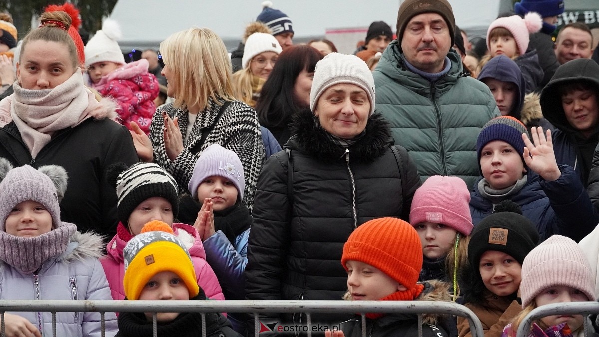 Jarmark Bożonarodzeniowy w Olszewie-Borkach [07.12.2025]  - zdjęcie #59 - eOstroleka.pl