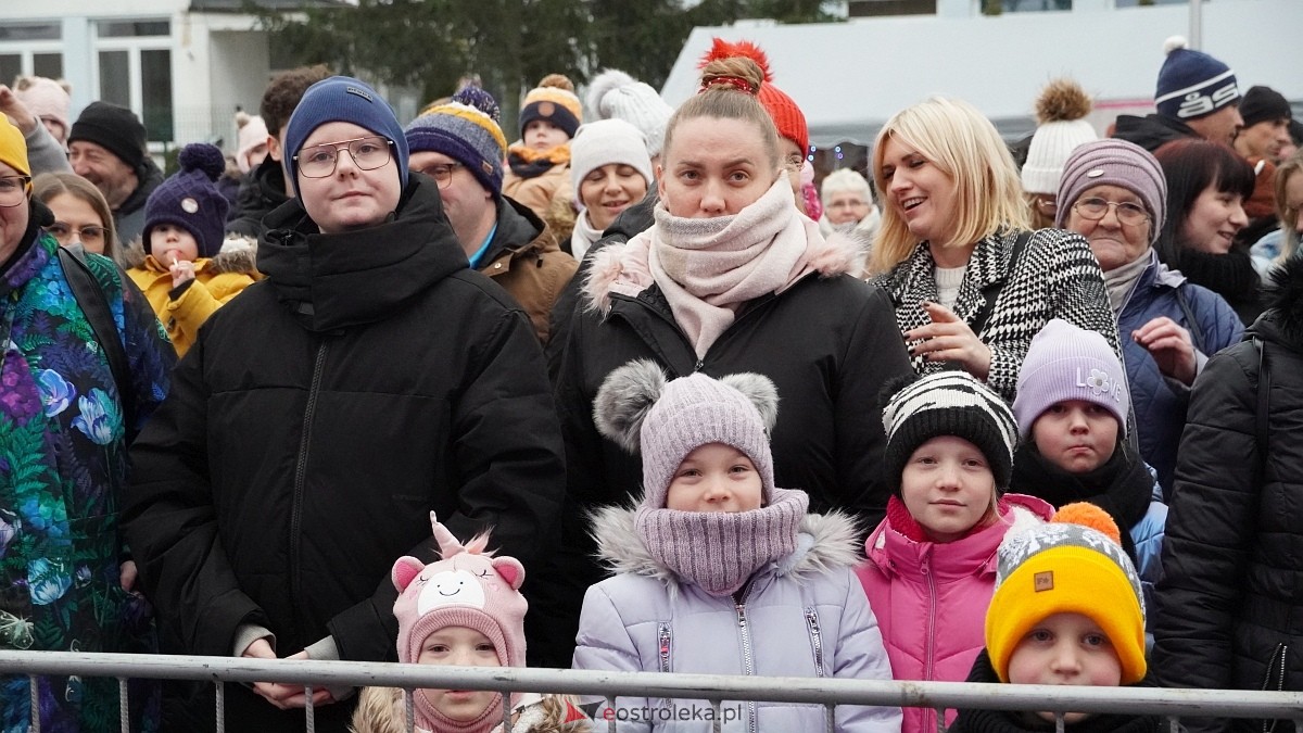 Jarmark Bożonarodzeniowy w Olszewie-Borkach [07.12.2025]  - zdjęcie #58 - eOstroleka.pl
