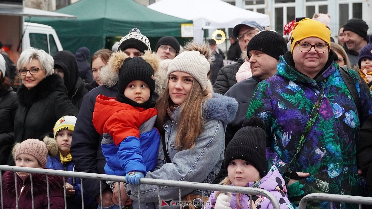 Jarmark Bożonarodzeniowy w Olszewie-Borkach [07.12.2025]  - zdjęcie #57 - eOstroleka.pl