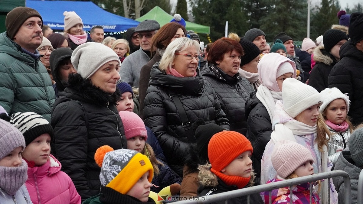 Jarmark Bożonarodzeniowy w Olszewie-Borkach [07.12.2025]  - zdjęcie #55 - eOstroleka.pl