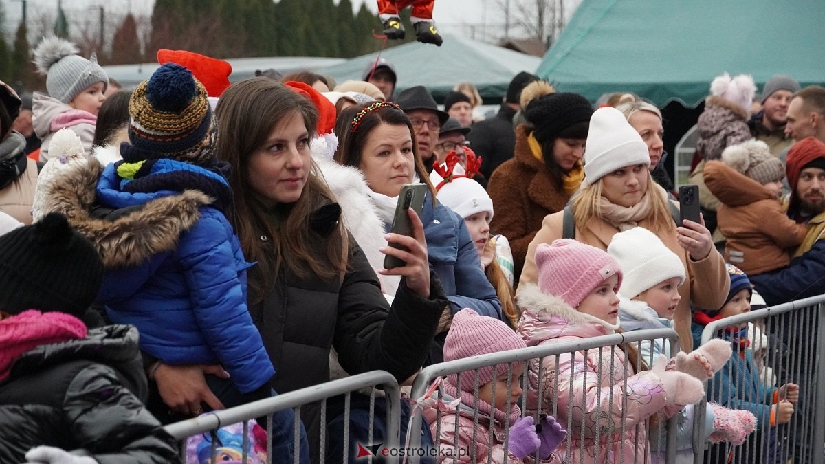 Jarmark Bożonarodzeniowy w Olszewie-Borkach [07.12.2025]  - zdjęcie #54 - eOstroleka.pl