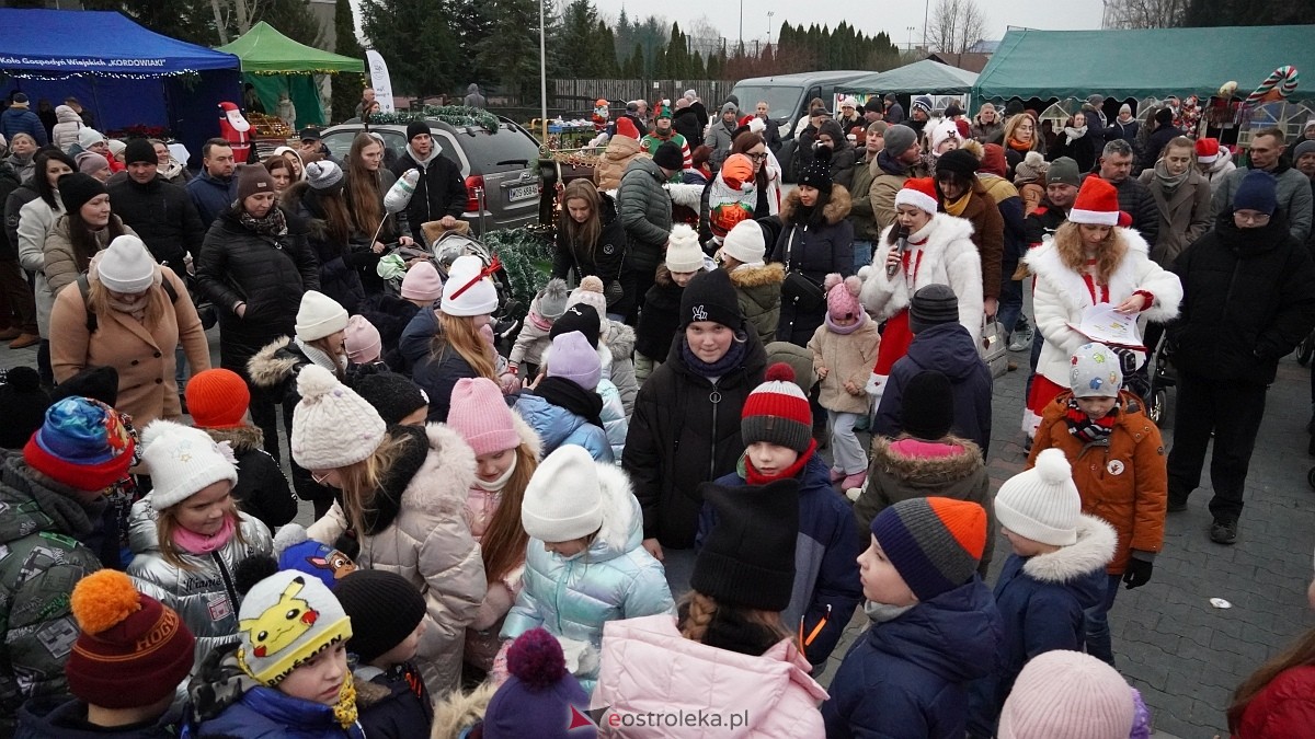 Jarmark Bożonarodzeniowy w Olszewie-Borkach [07.12.2025]  - zdjęcie #47 - eOstroleka.pl