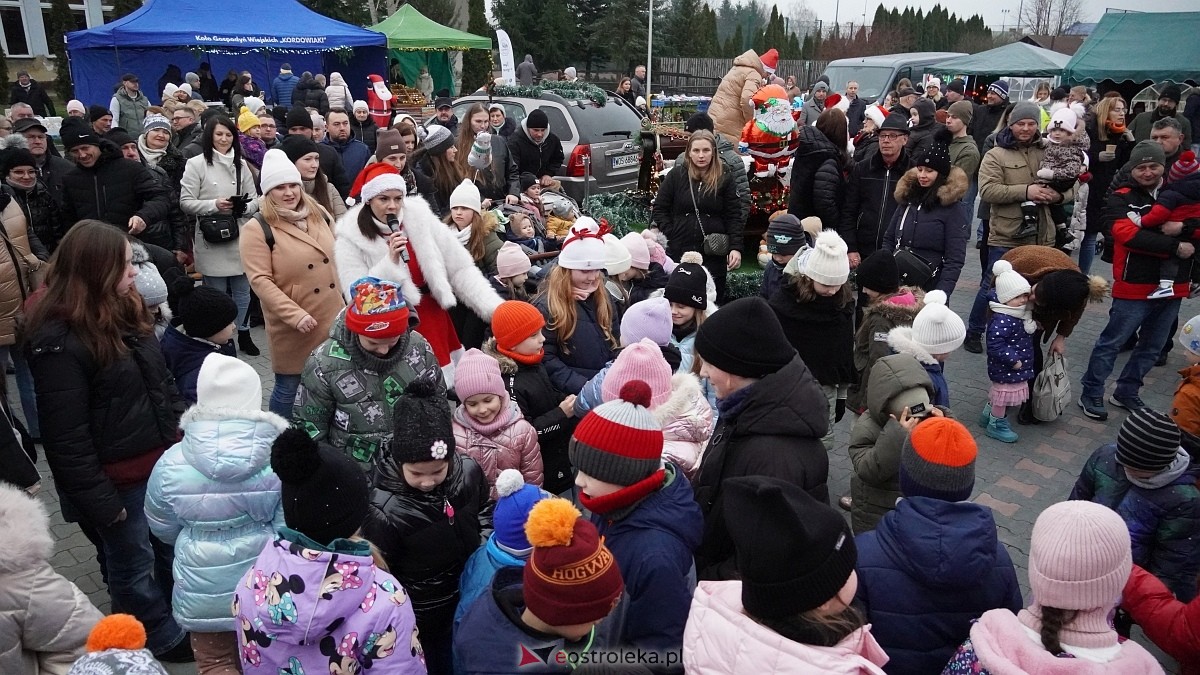 Jarmark Bożonarodzeniowy w Olszewie-Borkach [07.12.2025]  - zdjęcie #44 - eOstroleka.pl