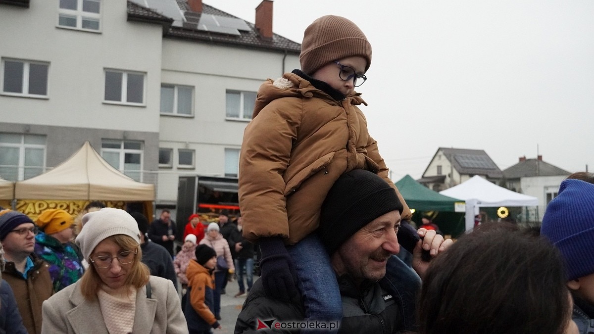 Jarmark Bożonarodzeniowy w Olszewie-Borkach [07.12.2025]  - zdjęcie #37 - eOstroleka.pl