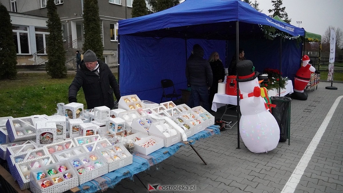 Jarmark Bożonarodzeniowy w Olszewie-Borkach [07.12.2025]  - zdjęcie #30 - eOstroleka.pl