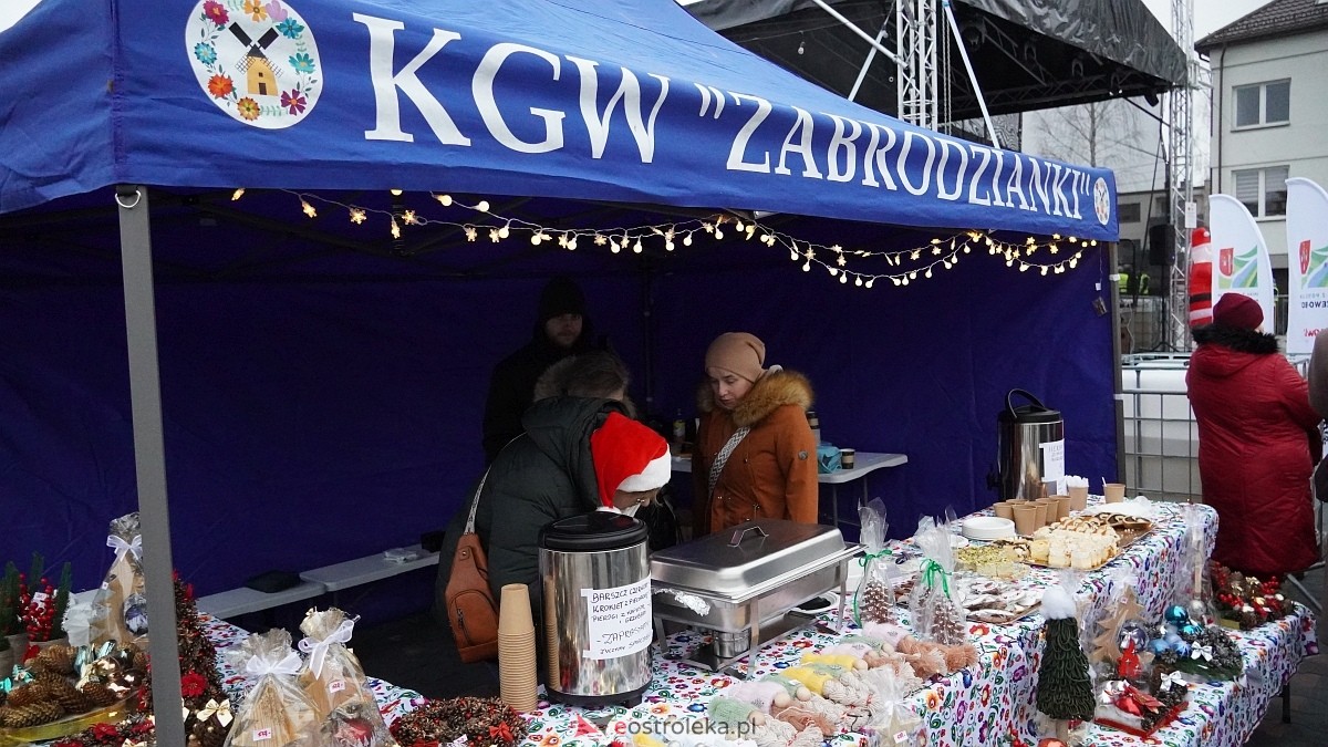 Jarmark Bożonarodzeniowy w Olszewie-Borkach [07.12.2025]  - zdjęcie #23 - eOstroleka.pl