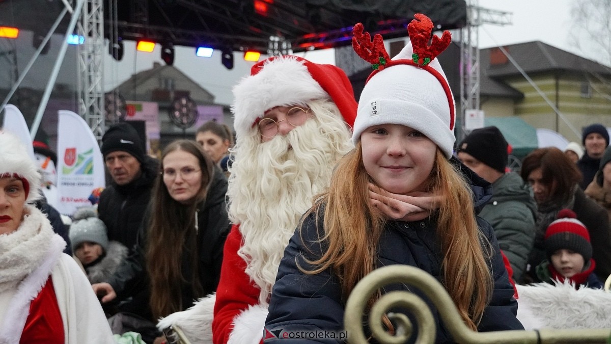 Jarmark Bożonarodzeniowy w Olszewie-Borkach [07.12.2025]  - zdjęcie #18 - eOstroleka.pl