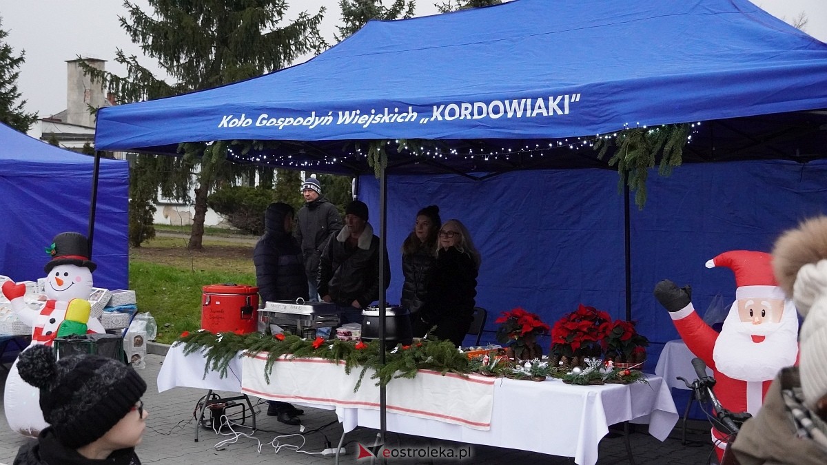 Jarmark Bożonarodzeniowy w Olszewie-Borkach [07.12.2025]  - zdjęcie #7 - eOstroleka.pl