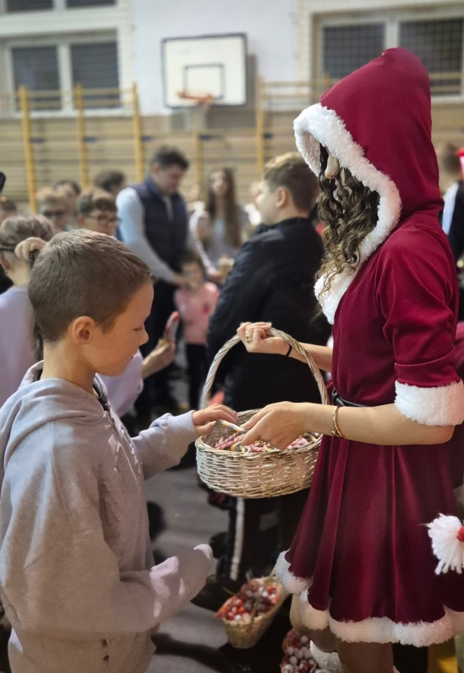 Mikołajkowe kino w Czerwinie [06.12.2025] - zdjęcie #34 - eOstroleka.pl