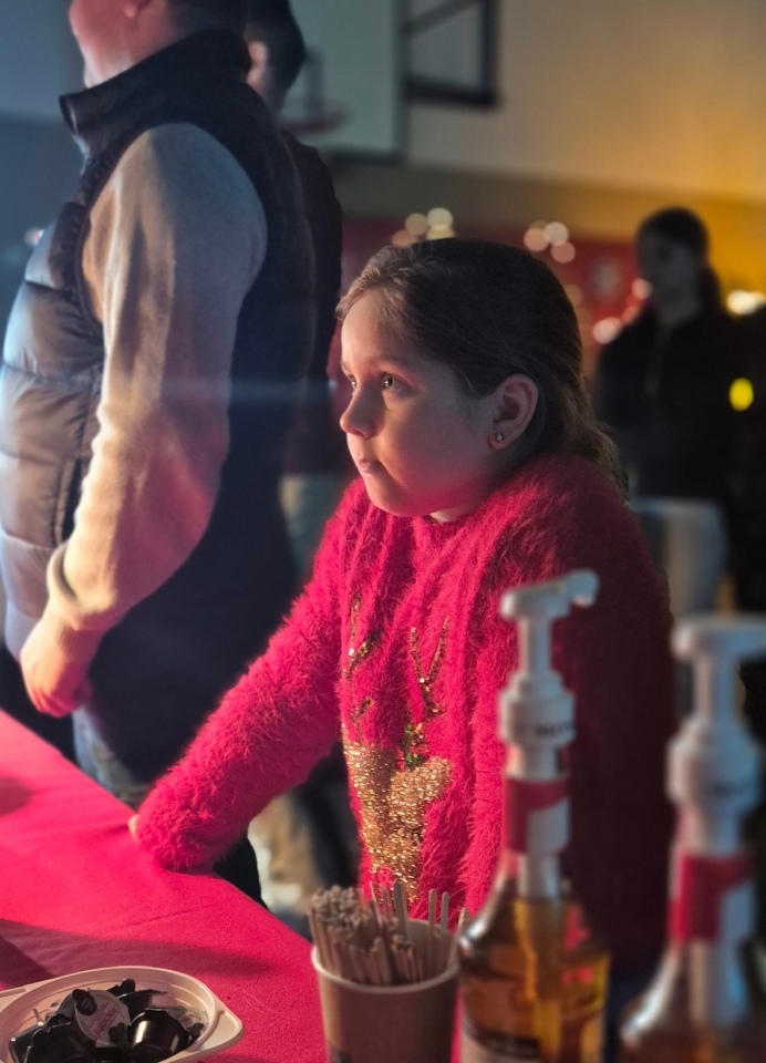 Mikołajkowe kino w Czerwinie [06.12.2025] - zdjęcie #3 - eOstroleka.pl