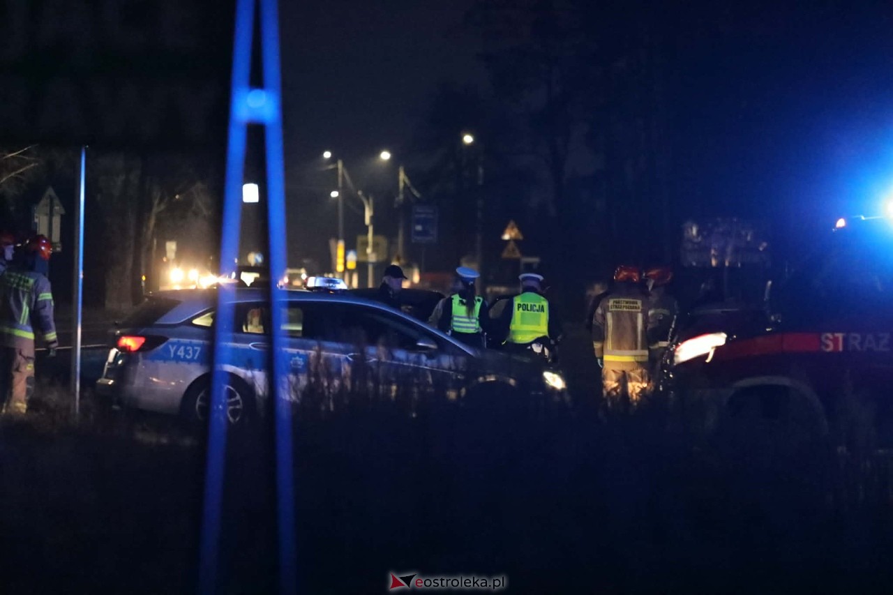 Kolizja na Mazurskiej w Antoniach [08.12.2025] - zdjęcie #23 - eOstroleka.pl
