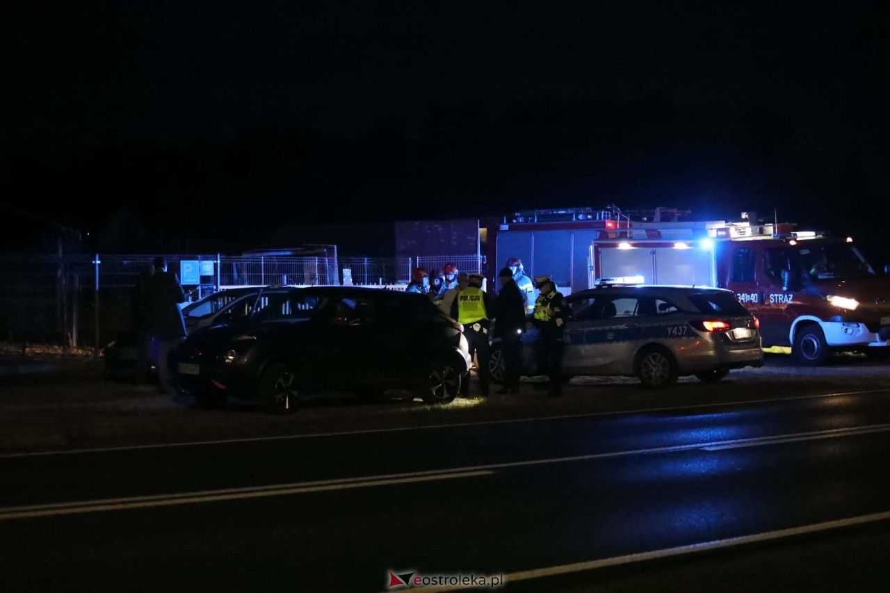 Kolizja na Mazurskiej w Antoniach [08.12.2025] - zdjęcie #21 - eOstroleka.pl